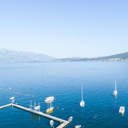 Olive Coast Apartments Херцег-Нови Экстерьер фото